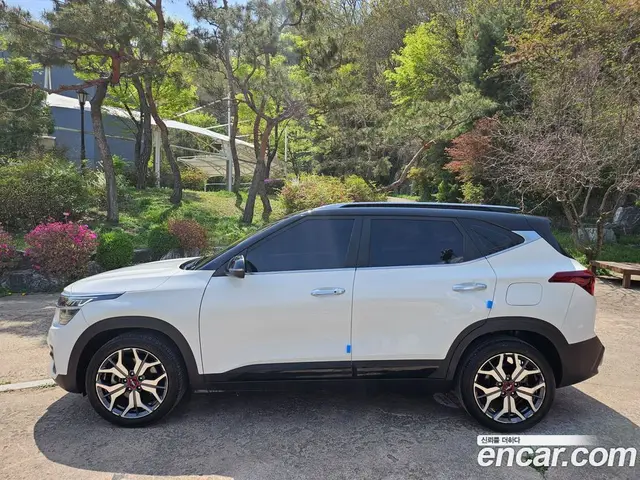 Kia Seltos 2021 1.6 автомат (гидро), миниатюра 4