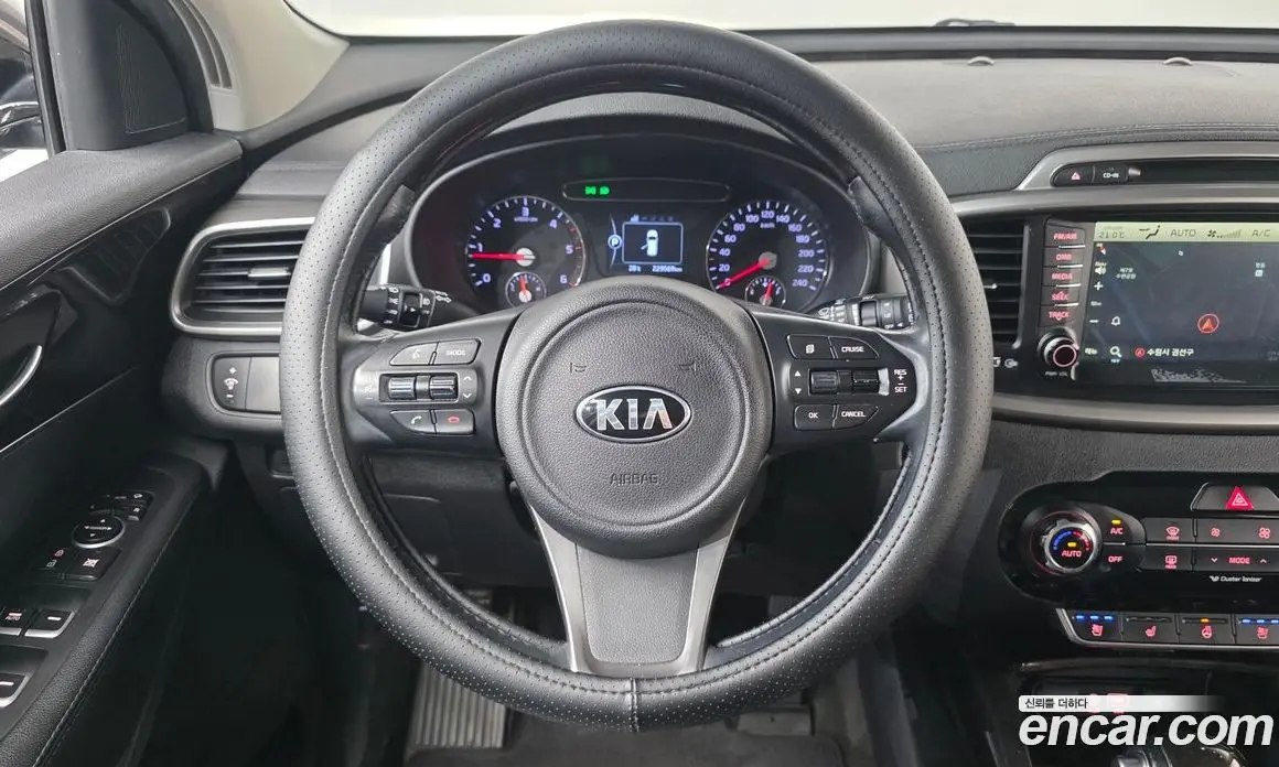 Kia Sorento 2015 2.0 автомат (гидро), фото 13
