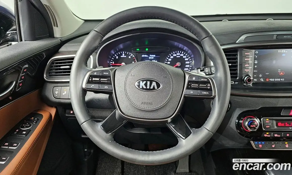 Kia Sorento 2018 2.2 автомат (гидро), фото 14