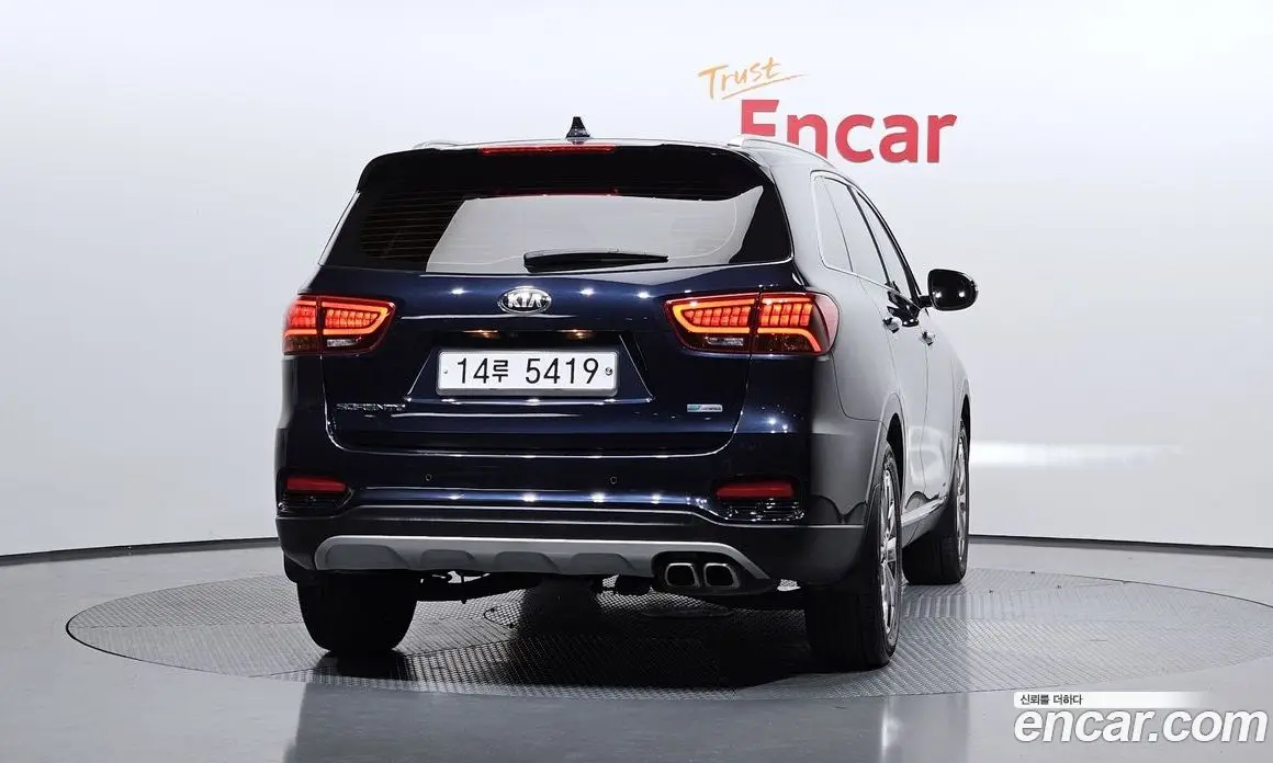 Kia Sorento 2018 2.2 автомат (гидро), фото 4