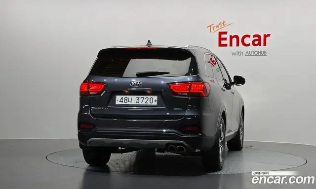 Kia Sorento 2018 2.0 автомат (гидро), миниатюра 4