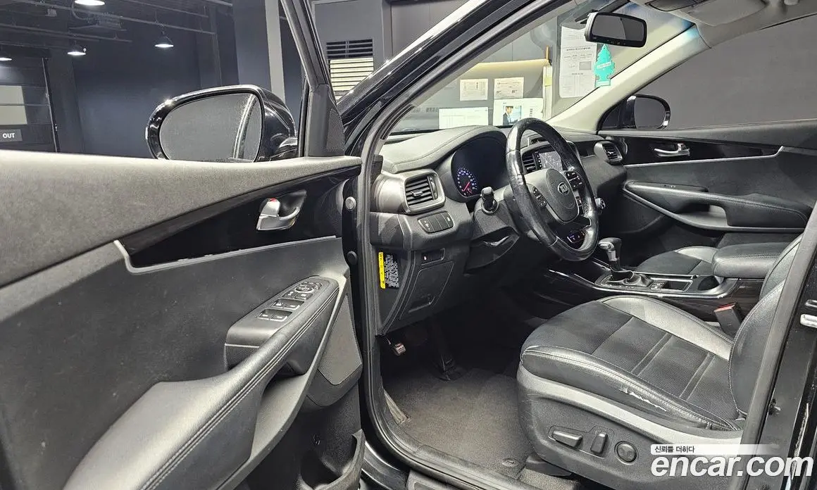 Kia Sorento 2018 2.0 автомат (гидро), фото 13 Kia Sorento 2018 2.0 автомат (гидро), фото 13
