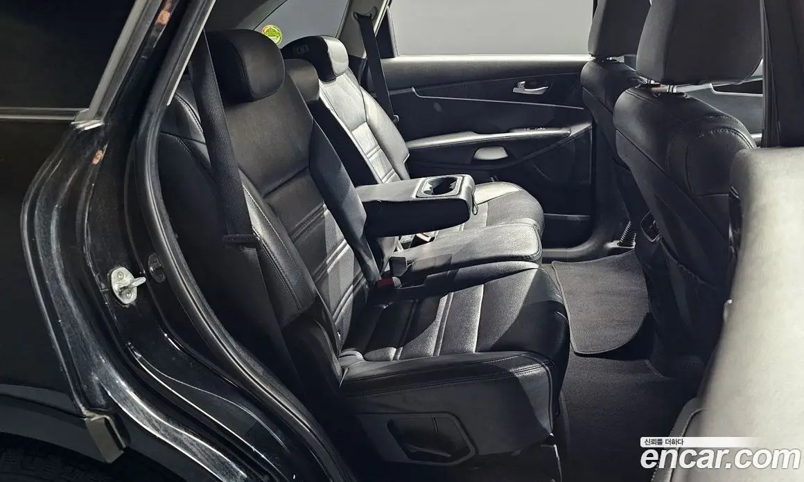 Kia Sorento 2018 2.0 автомат (гидро), фото 18 Kia Sorento 2018 2.0 автомат (гидро), фото 18