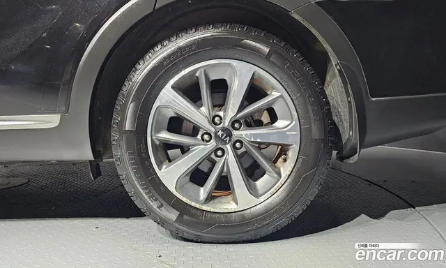 Kia Sorento 2018 2.0 автомат (гидро), миниатюра 7 Kia Sorento 2018 2.0 автомат (гидро), миниатюра 7