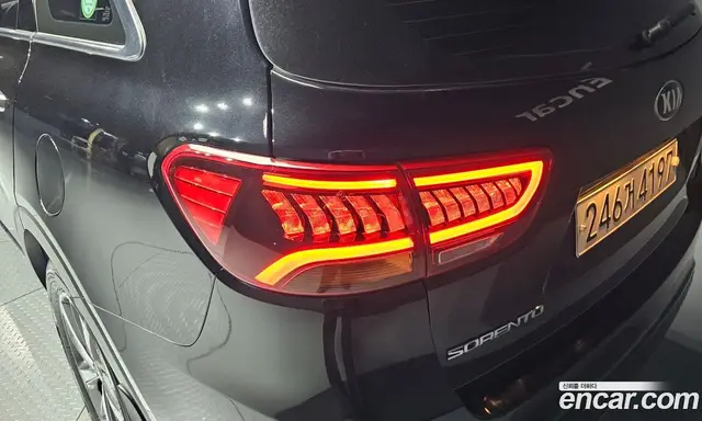 Kia Sorento 2018 2.0 автомат (гидро), миниатюра 9 Kia Sorento 2018 2.0 автомат (гидро), миниатюра 9