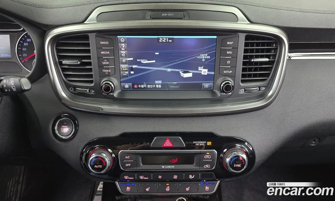 Kia Sorento 2019 2.0 автомат (гидро), фото 20 Kia Sorento 2019 2.0 автомат (гидро), фото 20