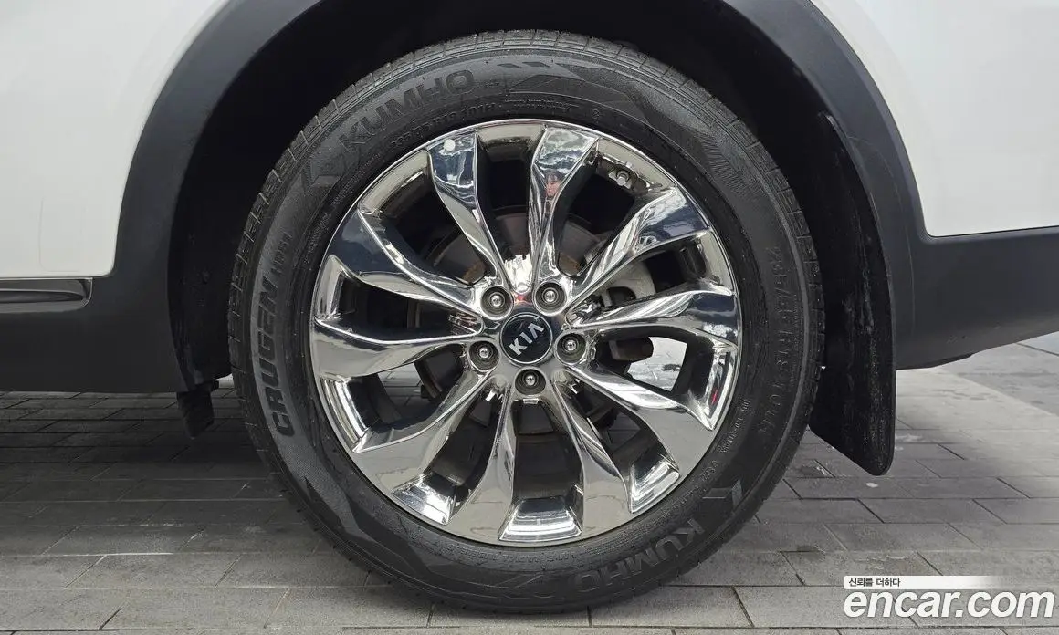Kia Sorento 2019 2.0 автомат (гидро), фото 7 Kia Sorento 2019 2.0 автомат (гидро), фото 7