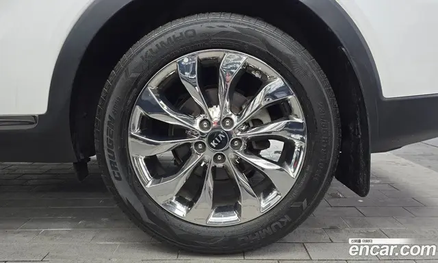 Kia Sorento 2019 2.0 автомат (гидро), миниатюра 7 Kia Sorento 2019 2.0 автомат (гидро), миниатюра 7