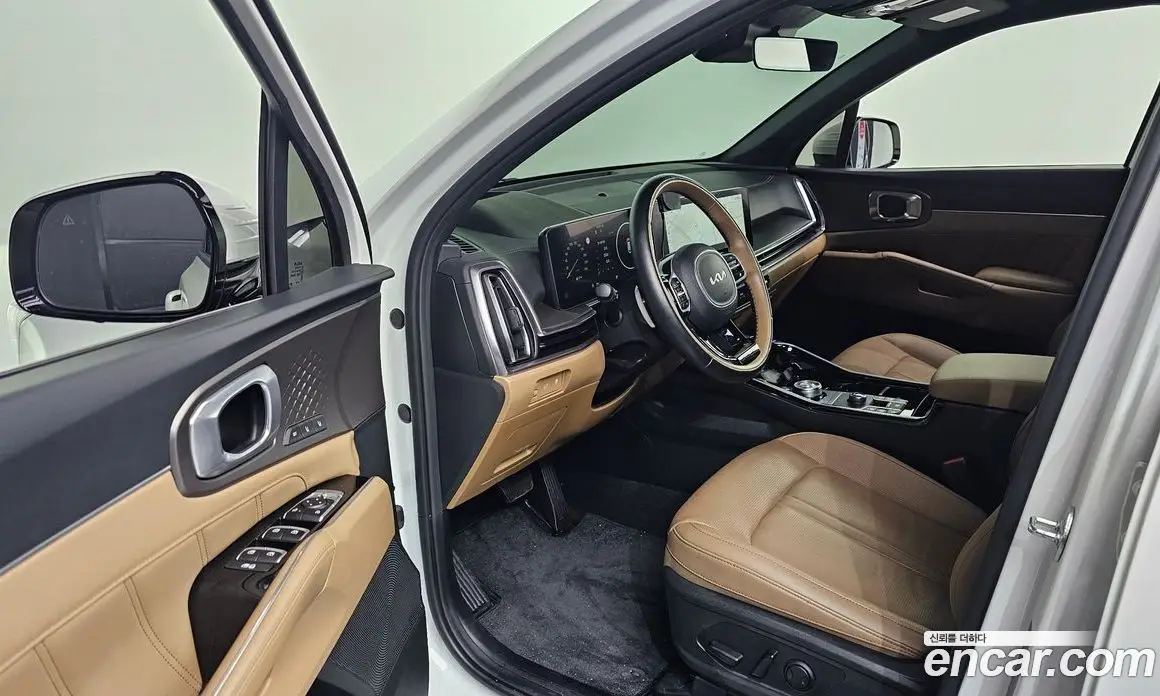 Kia Sorento 2023 2.5 автомат (гидро), фото 10