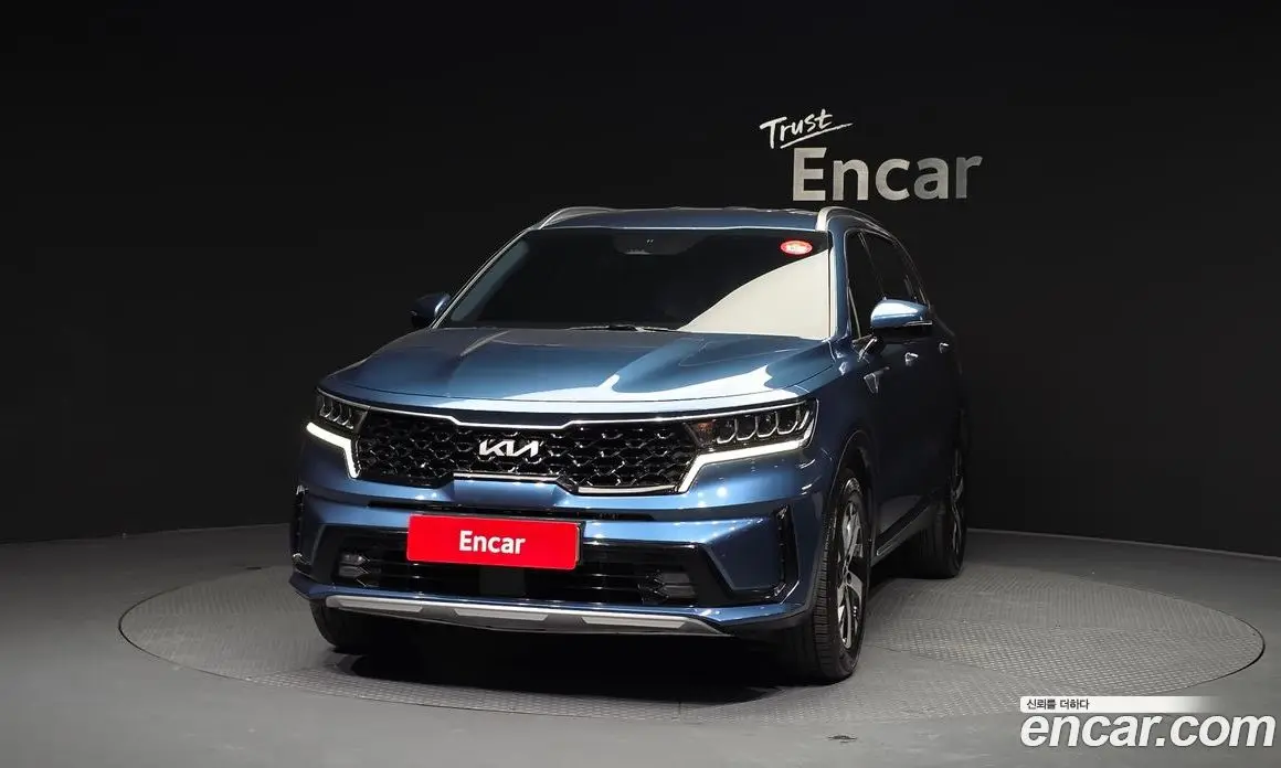 Kia Sorento 2023 2.2 автомат (гидро), фото 3