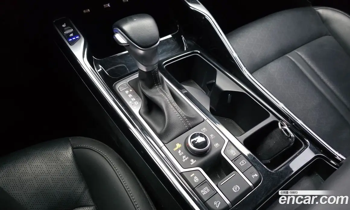 Kia Sorento 2023 2.2 автомат (гидро), фото 9