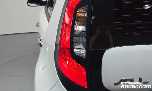 Kia Soul 2014 1.6 автомат (гидро), миниатюра 9 Kia Soul 2014 1.6 автомат (гидро), миниатюра 9