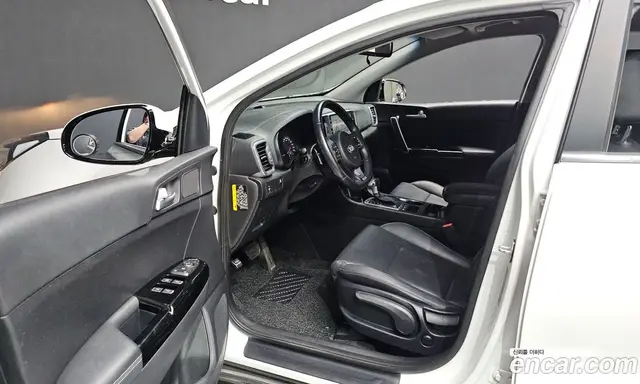 Kia Sportage 2016 2.0 автомат (гидро), миниатюра 10