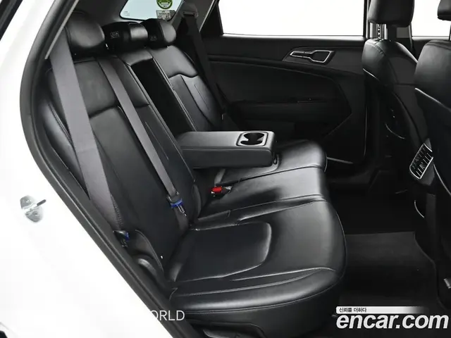 Kia Sportage 2022 2.0 автомат (гидро), миниатюра 12