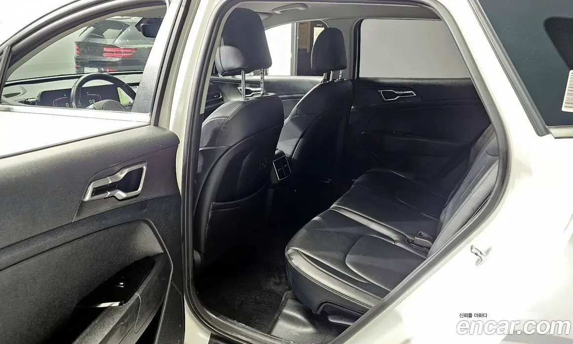 Kia Sportage 2022 2.0 автомат (гидро), фото 11