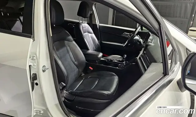 Kia Sportage 2022 2.0 автомат (гидро), миниатюра 12