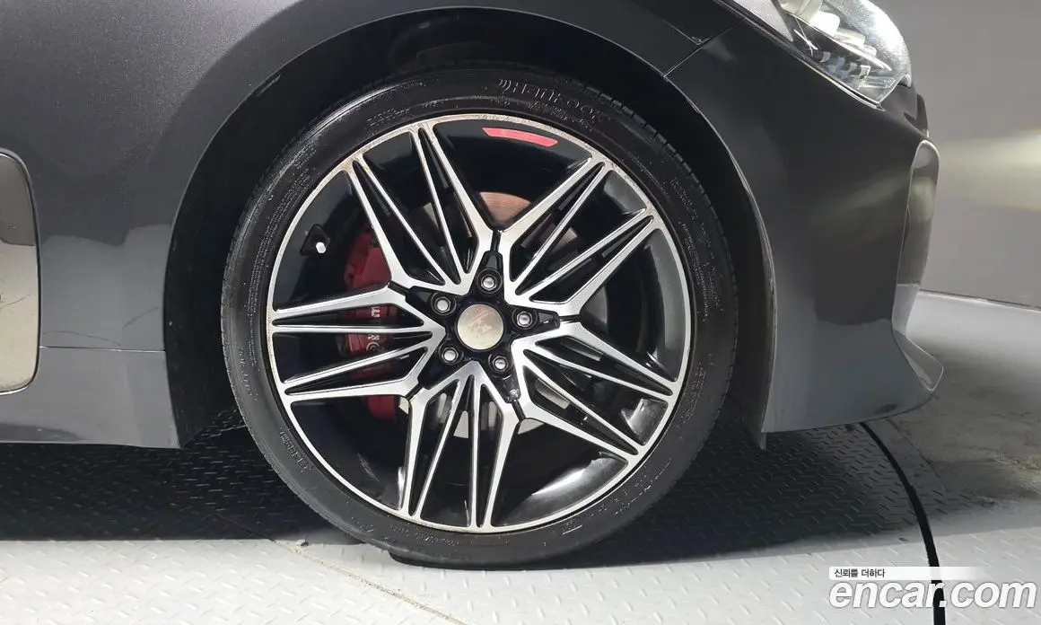 Kia Stinger 2017 2.0 автомат (гидро), фото 7