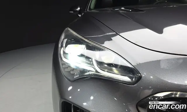 Kia Stinger 2017 2.0 автомат (гидро), миниатюра 8