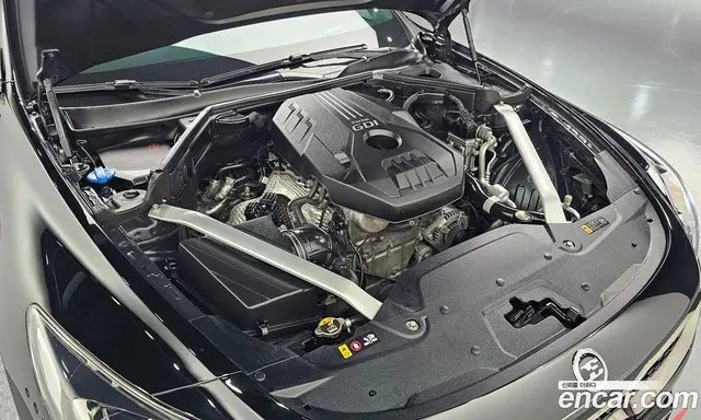 Kia Stinger 2018 2.0 автомат (гидро), миниатюра 6