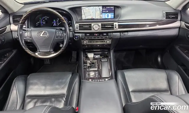 Lexus LS 2016 5.0 автомат (гидро), миниатюра 7