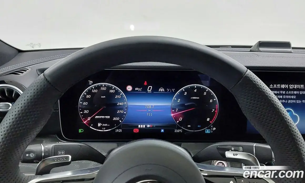 Mercedes-Benz AMG GT 2025 3.0 автомат (гидро), фото 8