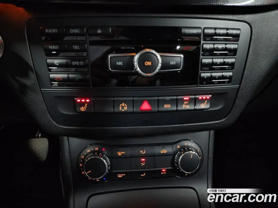 Mercedes-Benz B-Class 2014 1.8 автомат (гидро), фото 14 Mercedes-Benz B-Class 2014 1.8 автомат (гидро), фото 14