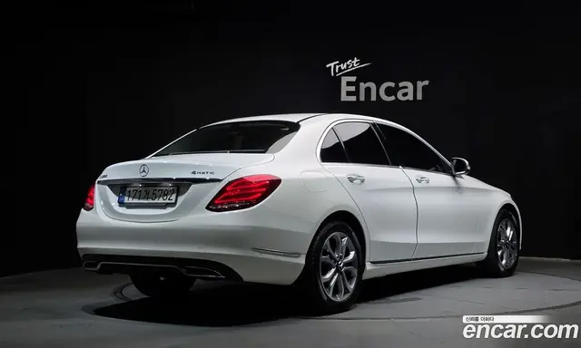 Mercedes-Benz C-Class 2015 2.0 автомат (гидро), миниатюра 2 Mercedes-Benz C-Class 2015 2.0 автомат (гидро), миниатюра 2
