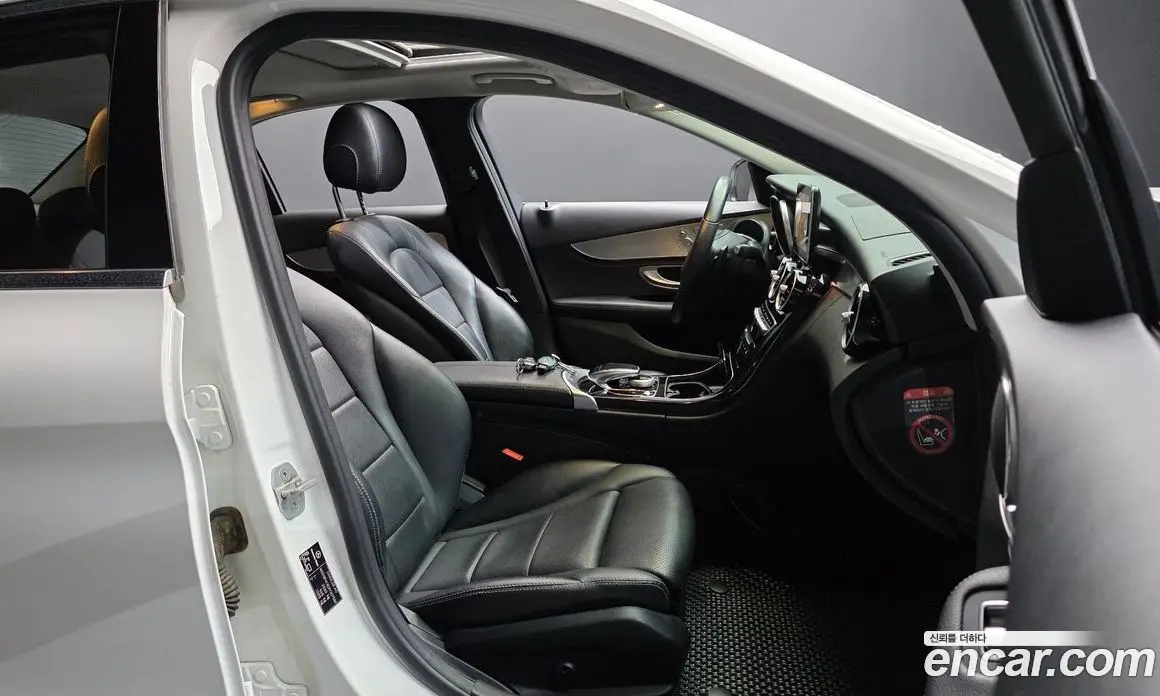 Mercedes-Benz C-Class 2015 2.0 автомат (гидро), фото 11 Mercedes-Benz C-Class 2015 2.0 автомат (гидро), фото 11