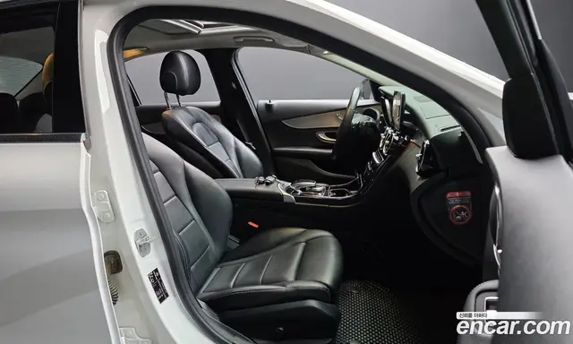Mercedes-Benz C-Class 2015 2.0 автомат (гидро), миниатюра 11 Mercedes-Benz C-Class 2015 2.0 автомат (гидро), миниатюра 11