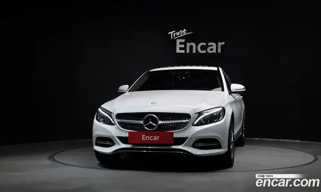 Mercedes-Benz C-Class 2015 2.0 автомат (гидро), миниатюра 3 Mercedes-Benz C-Class 2015 2.0 автомат (гидро), миниатюра 3