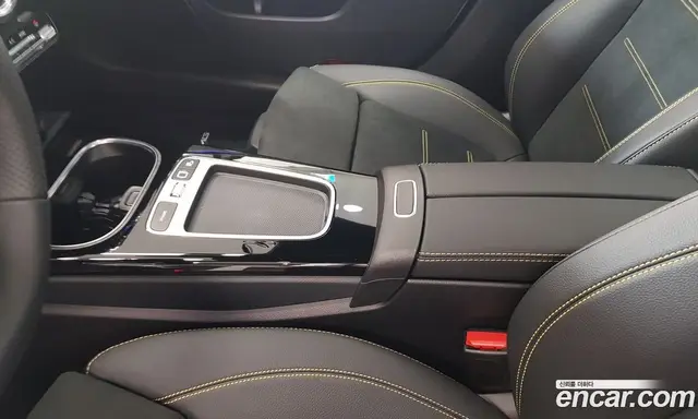 Mercedes-Benz CLA-Class 2025 2.0 автомат (гидро), миниатюра 7 Mercedes-Benz CLA-Class 2025 2.0 автомат (гидро), миниатюра 7