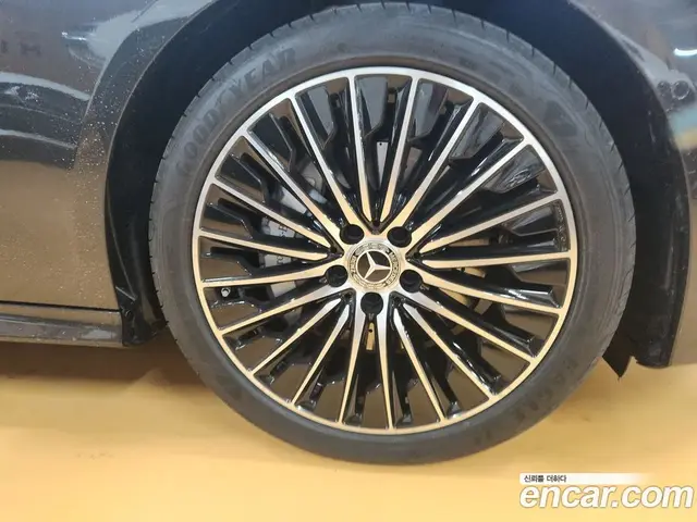 Mercedes-Benz CLE-Class 2026 2.0 автомат (гидро), миниатюра 4 Mercedes-Benz CLE-Class 2026 2.0 автомат (гидро), миниатюра 4