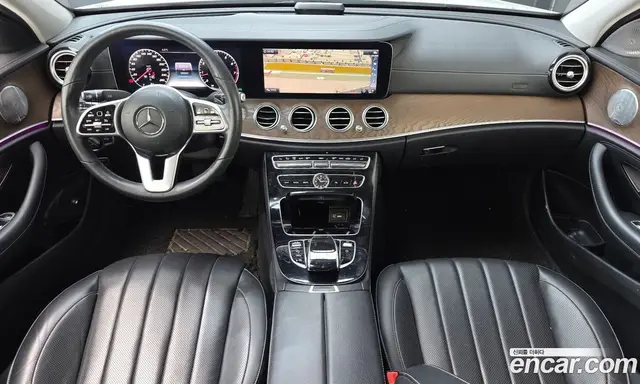 Mercedes-Benz E-Class 2018 2.0 автомат (гидро), миниатюра 7