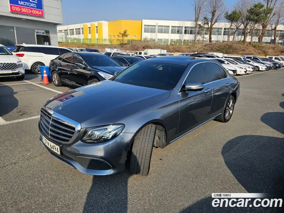 Mercedes-Benz E-Class 2018 2.0 автомат (гидро), фото 3