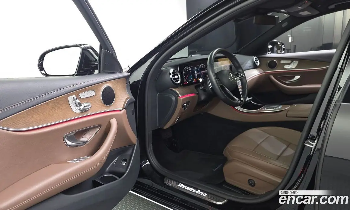 Mercedes-Benz E-Class 2022 2.0 автомат (гидро), фото 13