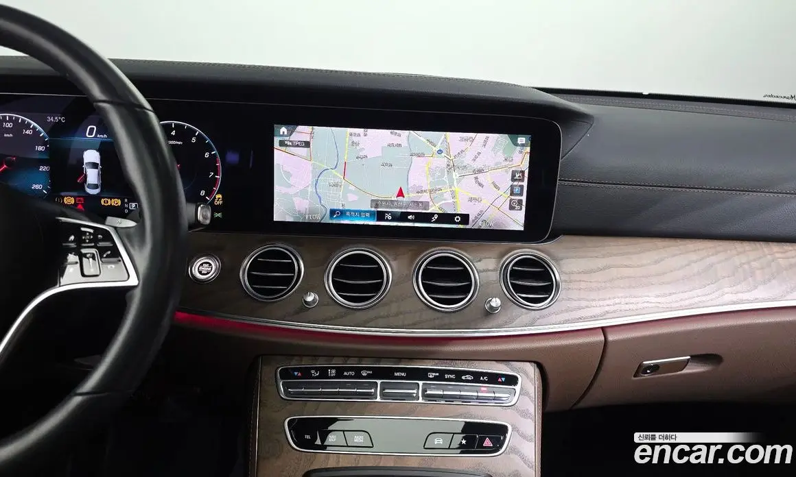 Mercedes-Benz E-Class 2022 2.0 автомат (гидро), фото 20