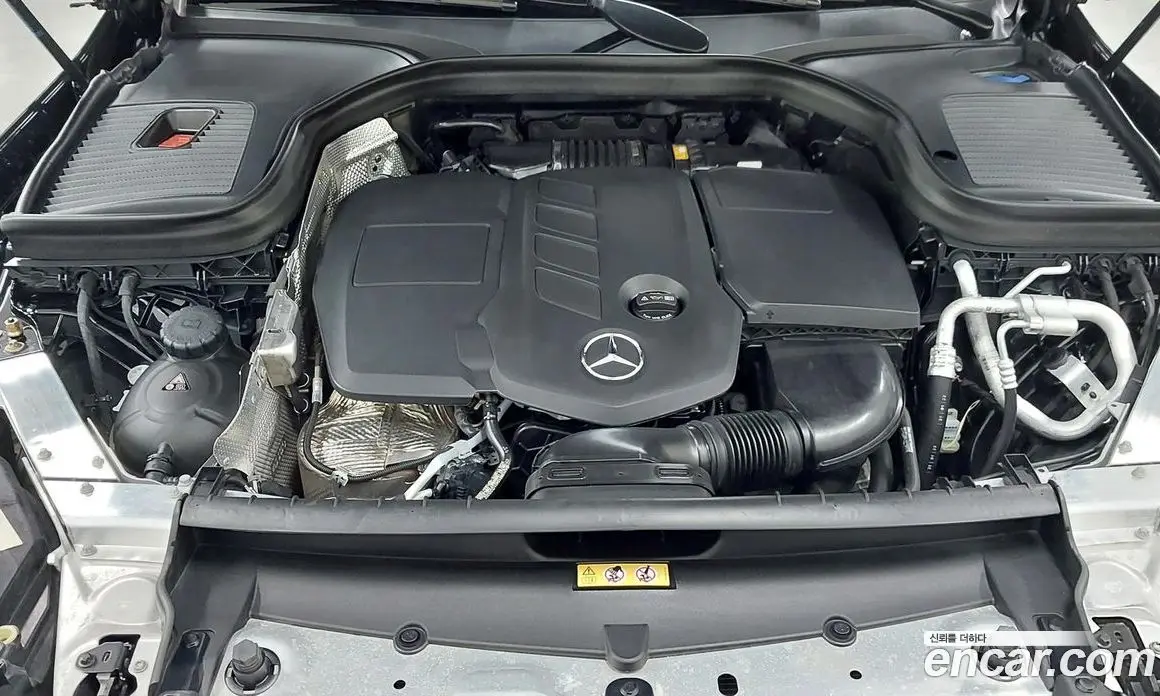 Mercedes-Benz GLC-Class 2022 2.0 автомат (гидро), фото 6