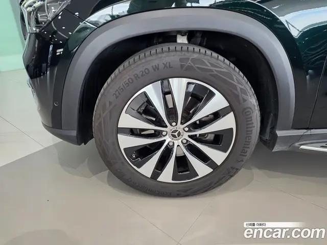 Mercedes-Benz GLE-Class 2025 2.0 автомат (гидро), миниатюра 5