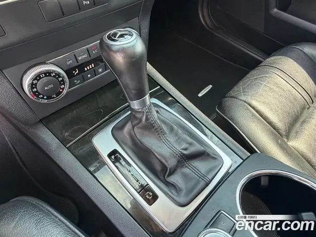 Mercedes-Benz GLK-Class 2011 2.1 автомат (гидро), миниатюра 8