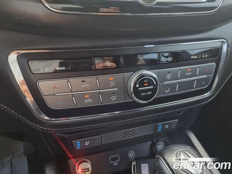 SsangYong Rexton 2019 2.2 автомат (гидро), фото 15