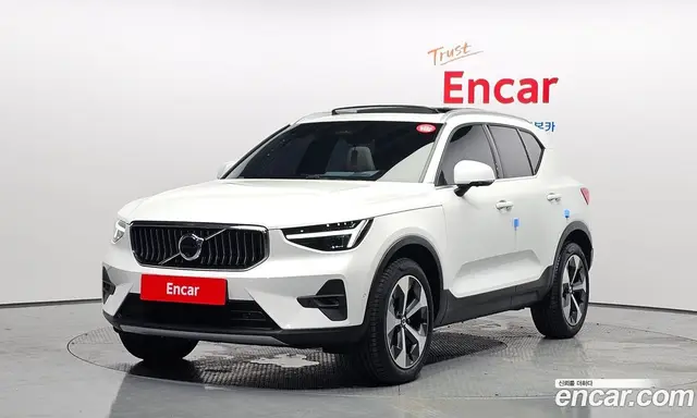 Volvo XC40, 2025, 20 294 км