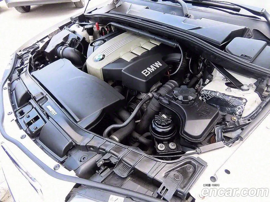 BMW 1 серия 2008 2.0 автомат (гидро), фото 18