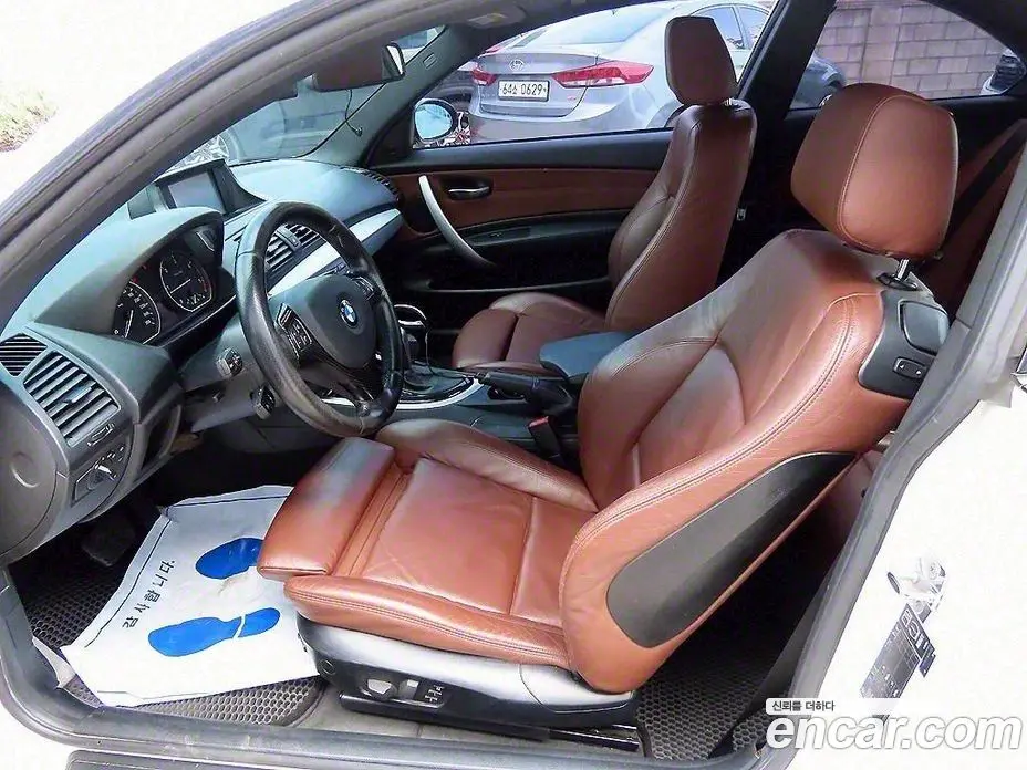BMW 1 серия 2008 2.0 автомат (гидро), фото 5