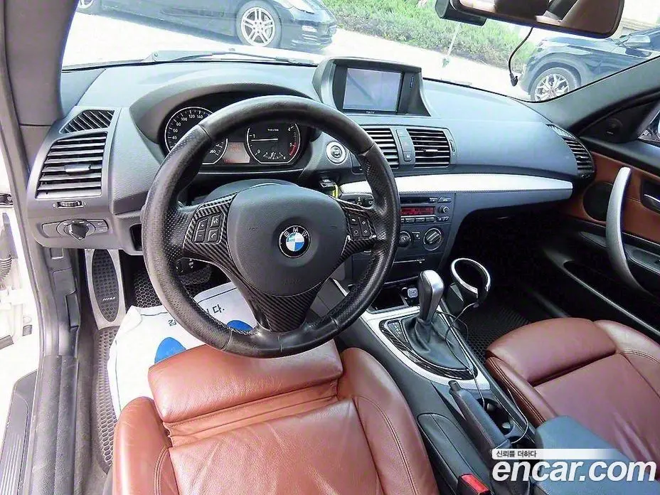 BMW 1 серия 2008 2.0 автомат (гидро), фото 7
