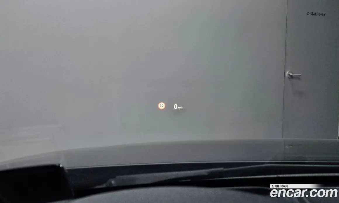 BMW 3 серия 2016 2.0 автомат (гидро), фото 18