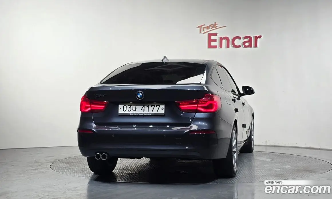 BMW 3 серия 2017 2.0 автомат (гидро), фото 4