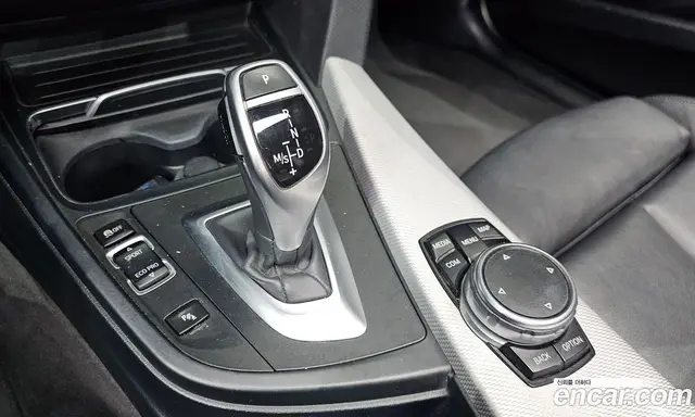 BMW 3 серия 2017 2.0 автомат (гидро), миниатюра 9 BMW 3 серия 2017 2.0 автомат (гидро), миниатюра 9