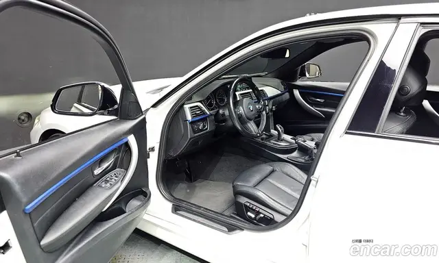 BMW 3 серия 2017 2.0 автомат (гидро), миниатюра 10 BMW 3 серия 2017 2.0 автомат (гидро), миниатюра 10