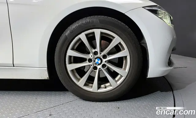BMW 3 серия 2017 2.0 автомат (гидро), миниатюра 5