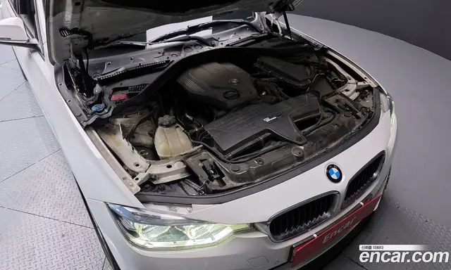 BMW 3 серия 2017 2.0 автомат (гидро), миниатюра 6